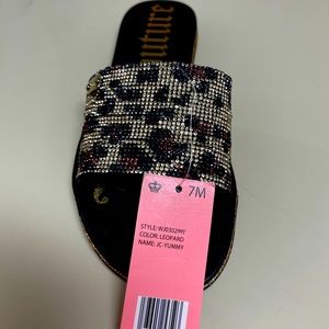 New Juicy Couture Women’s Flip Flops!